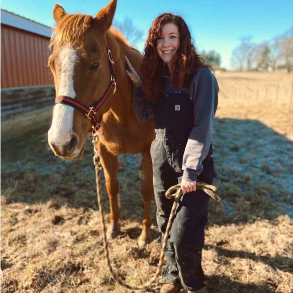 Meet your Posher, Elle